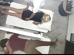 Couples Paws Recorded as the Wifey is Pulverized Next to Her Spouse