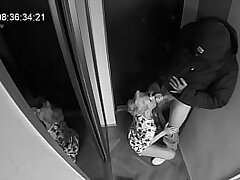 Wife bj'ed the postman while husband in the next door