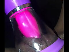 Watch my pussy get gargled and lucked. Gets huge!!