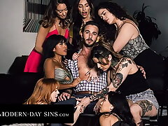 Nymphos Ember Snow & Madi Collins Switch sides Gang sex Their Support Gang