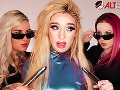 3 big-titted tatted lesbian ladies get frisky!