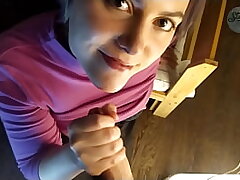 Common Russian homemade porno with a bad scenario and lovely blow