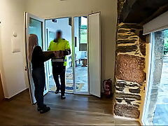 The delivery dude comes home and I give him a surprise blowjob