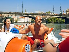 HUNT4K Curvy chick with sweet milk cans has fucky-fucky with stranger in front of Beau