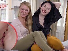 Ersties: Sinnlicher lesbischer Lovemaking mit Augenbinde und Spielzeug