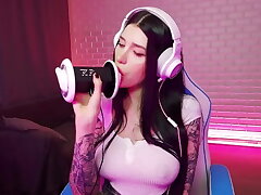 Orgasmic Asmr Gorgeous Babe Tonguing and Sucking.