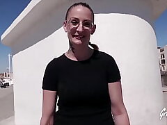 Arianna, 34 years old, sublime naughty nymph with generous jugs