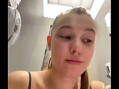 Squirting in the switching room