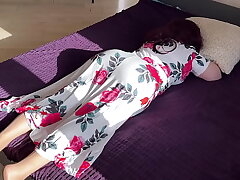 The stepmother lay down on the sofa but the sonny disturbed her