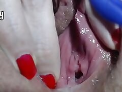 Moist bubbling fuckbox close-up getting off to orgasm, homemade