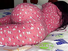 I can't stop eyeing my Stepdaughter's Ass in Jimmies - My Perverted Stepfather Wants to Penetrate me in the Ass