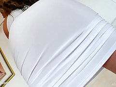 Afrodite milf cockslut penetrates at Milf Thing