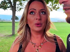 Giulia Piana, a stunning MILF, loves excellent sex!