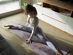 Yoga Stunner gets Dicked down with Her Trousers Half Way down