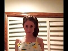 Daleste - Warm Nude Teen Sexy Novinha - 43 sec