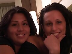 Hermanas reales grabando porn
