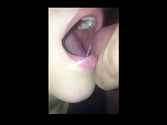 My bf jizz to my jaws for the first time