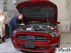 (lynna nilsson) Office Woman With Monstrous Boobs Love Intercorse mov-23