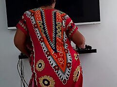 I wank in front of my stepmom so she can suck my cock.