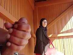 young fellow shocks this muslim girl who was waiting for her bus with his good-sized cock, OMG !!! someone astonished them; he might have problems and break away ...
