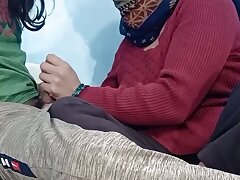 DESI Bhabhi Milks Devar with a highly superb Hand job