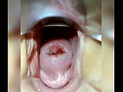 Watch how she opens her entire cooter
