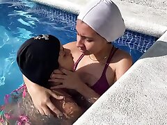 I invite my gf to the pool and we fuck in the bathroom