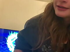 Lesbian bestfriend enters room for a facial cumshot