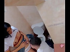 Students caught fuckin' hard in the college bathroom and he jizzes in her mouth ( INCREDIBLE AMATEUR Movie )