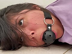 Ball Ball-gagged Girl Fight In Shoeless Gauze Restrain bondage