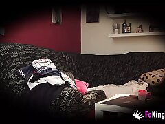 Cleaning lady nails her customer for currency