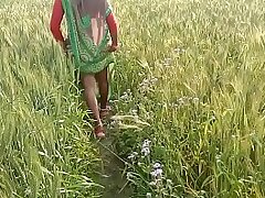 Indian Village Bhabhi Romping Outdoor Sex In Hindi