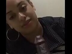 Teen giving bounty dirty head