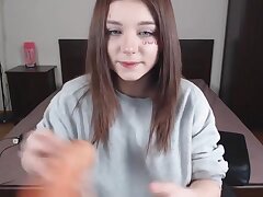 (UwU)I have fun with baps and pussy. Deep gullet salivating and onanism