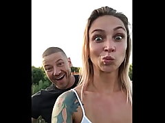 Fast outdoor blowjob with final in gullet