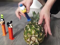 Don't Play with the Food! Sadomasochistic Teen Kick Fun!