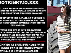 Hotkinkyjo at public farm plumb her ass with Chief Hogg from mrhankeystoys