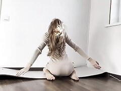 worship rump sole slave yoga show