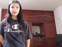 #AMIGO pone una gran polla y se folla la boca de la Vecina mientras el programa ? internal cumshot ?oral - porno en espanol - real casero#