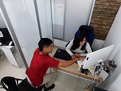 I Have a Fetish at Work with My Coworker - Pornography in Spanish